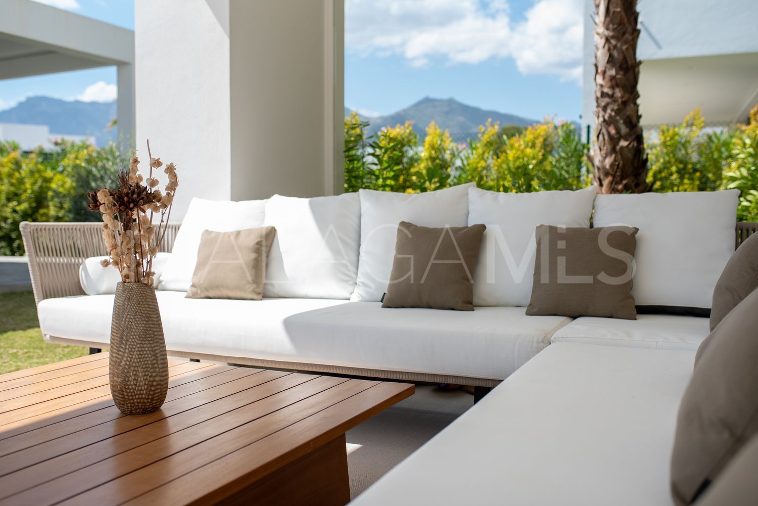 Villa for sale in Rio Real