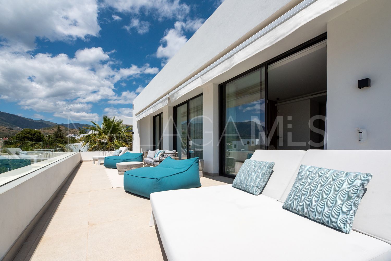 Villa for sale in Rio Real
