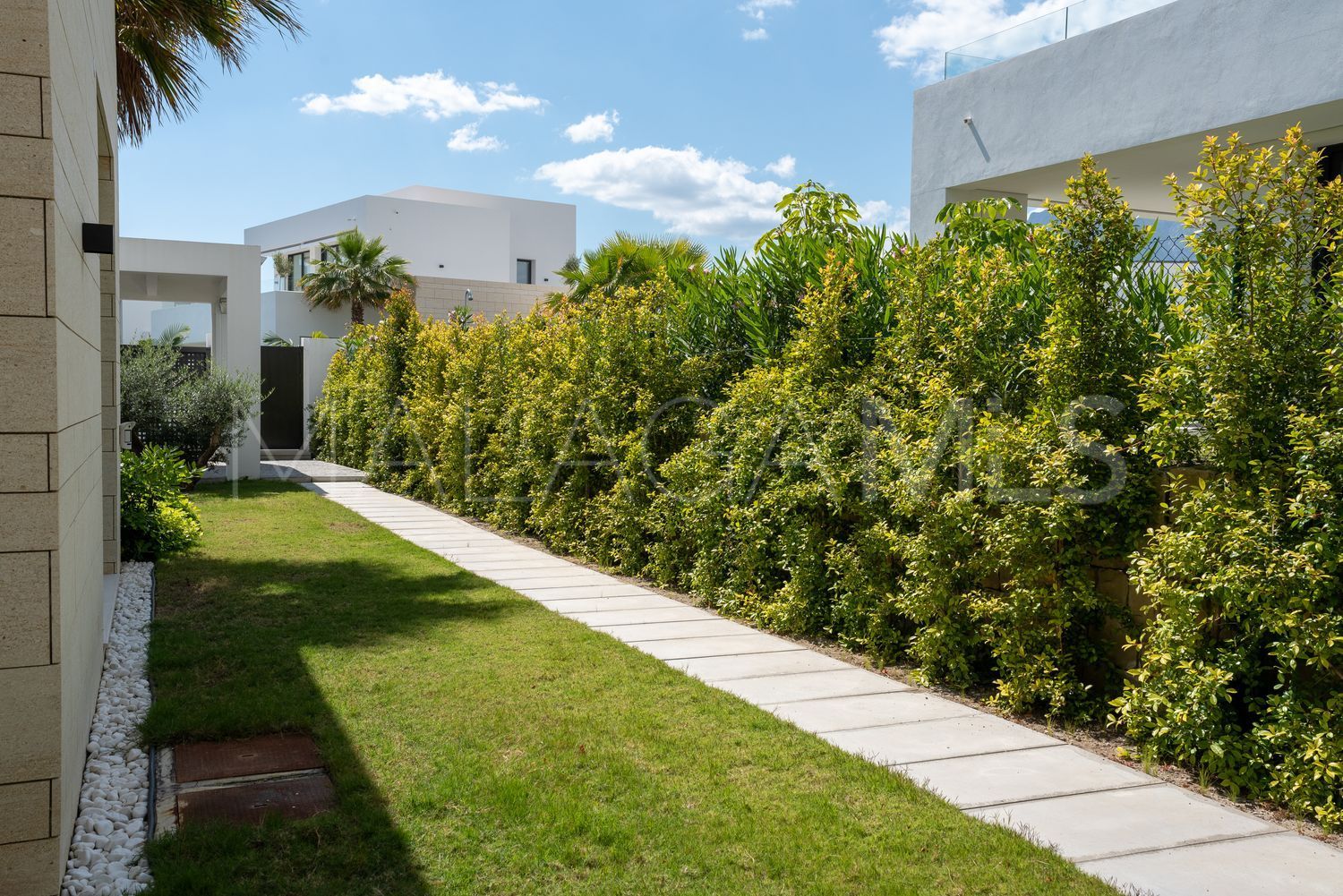 Villa for sale in Rio Real