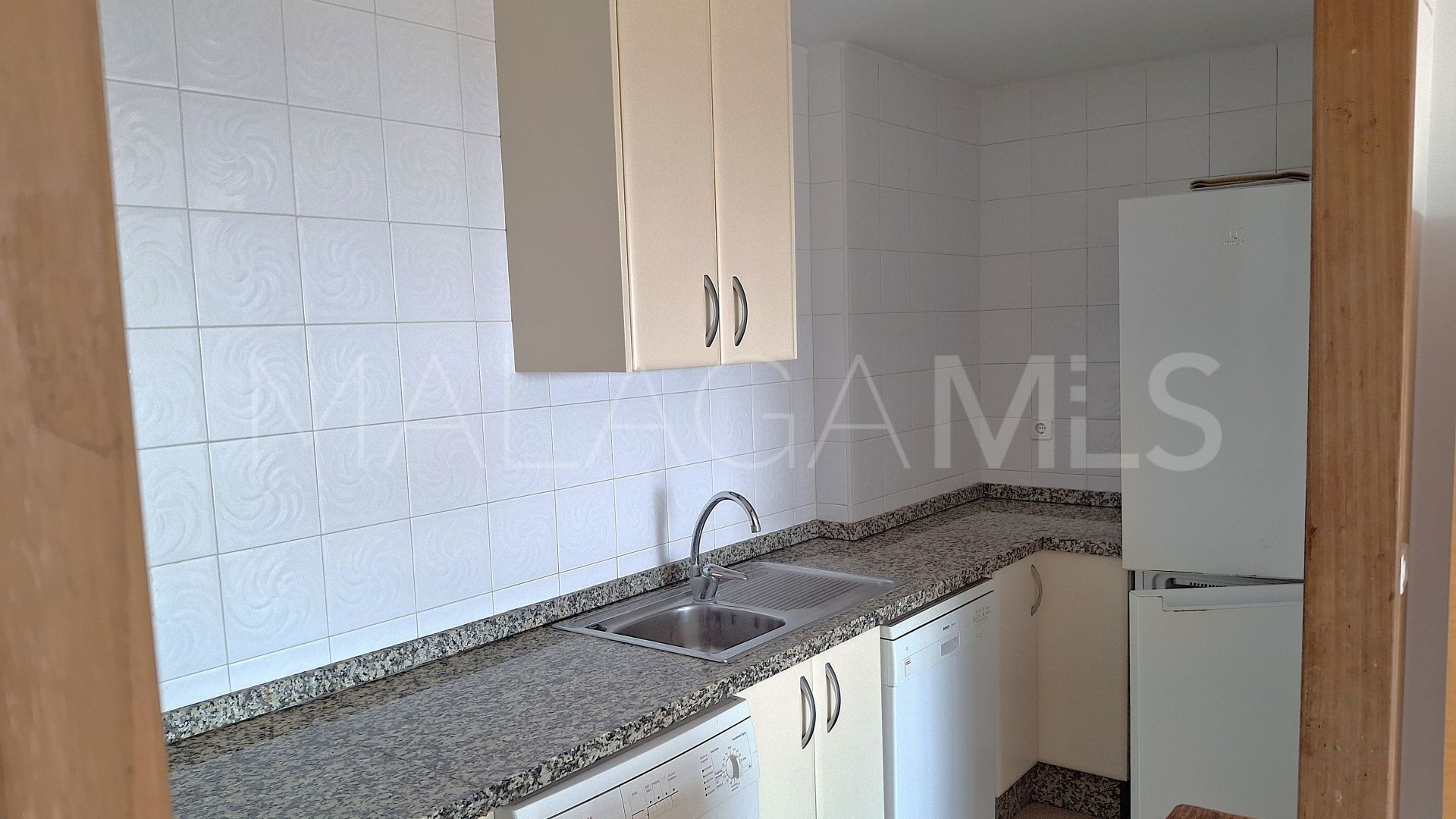 For sale ground floor apartment in Manilva