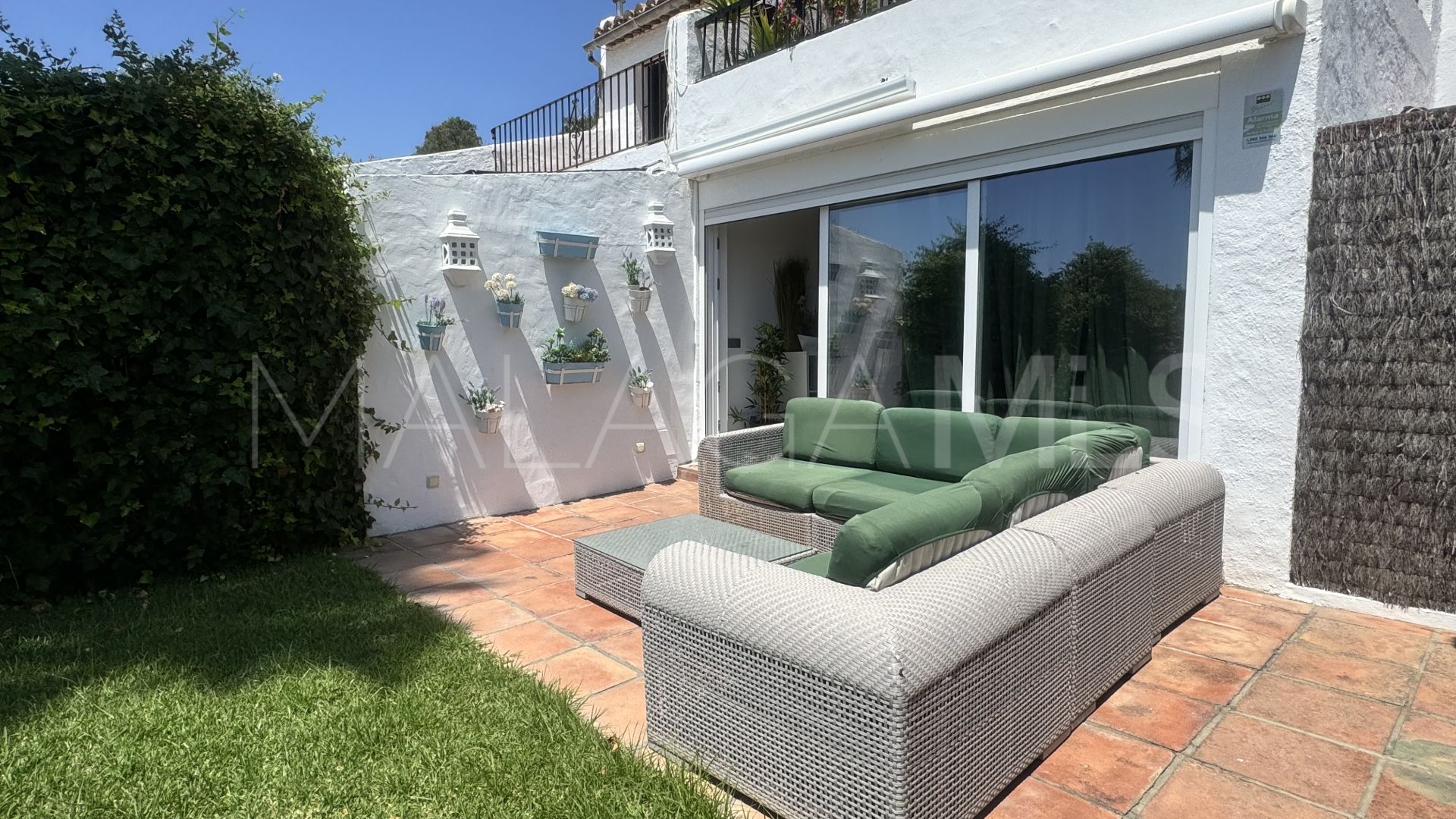 Buy apartamento planta baja with 1 bedroom in Casares Playa