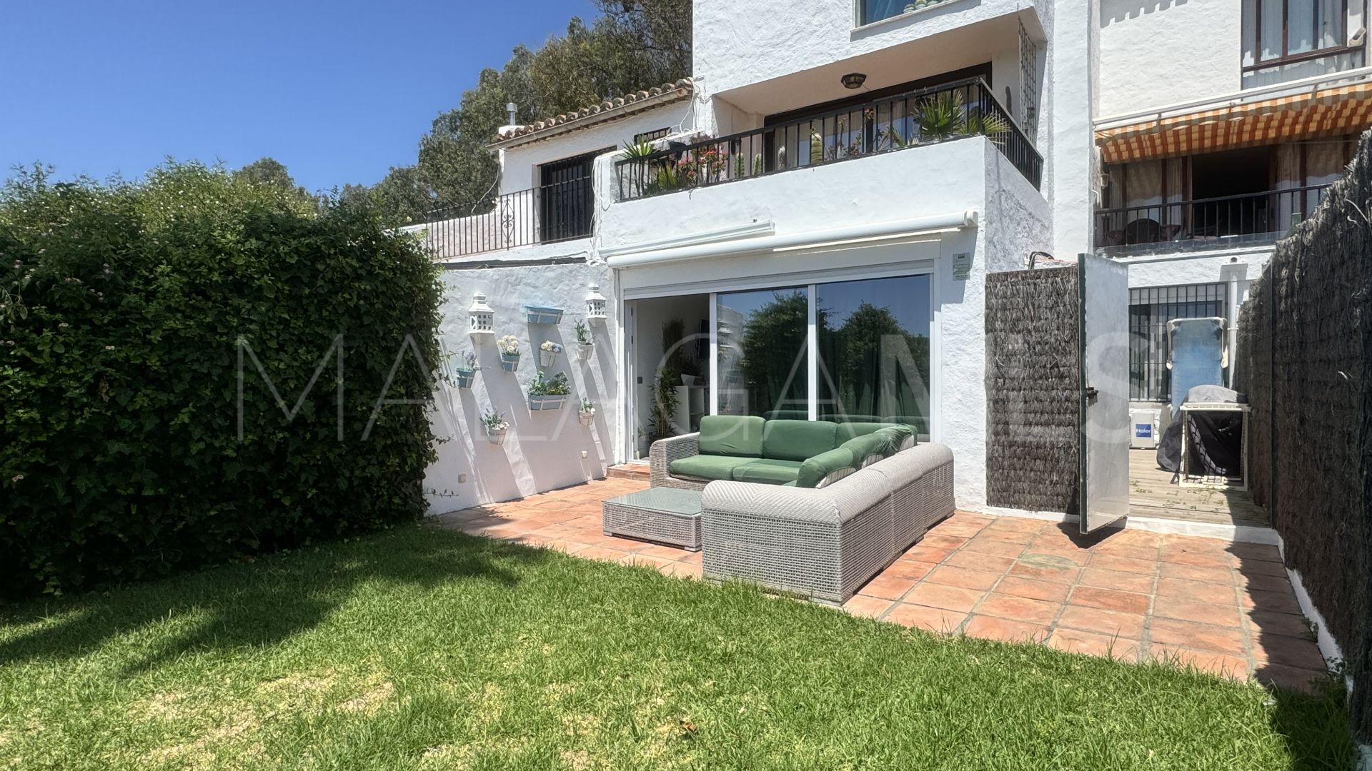 Buy apartamento planta baja with 1 bedroom in Casares Playa