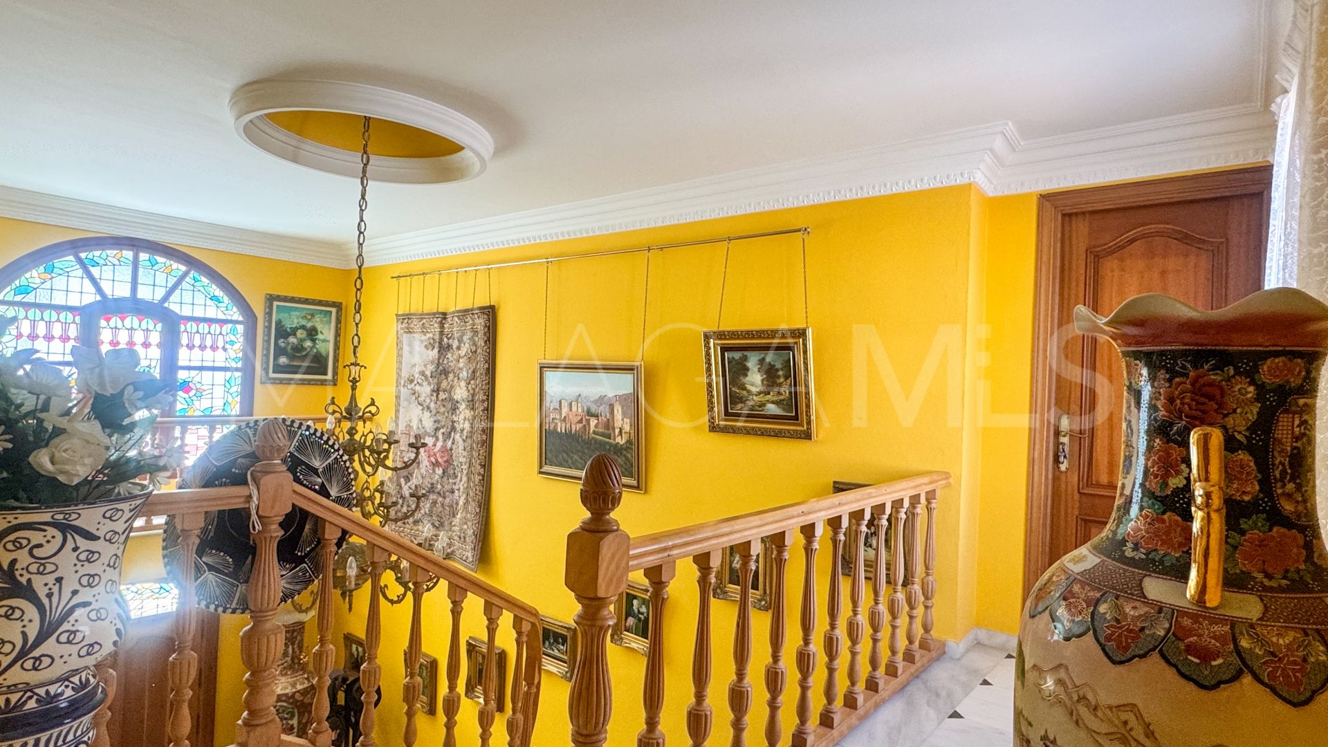 Villa for sale in Estepona Westen