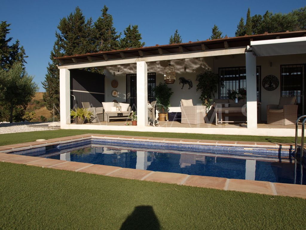 Finca for sale in Coin