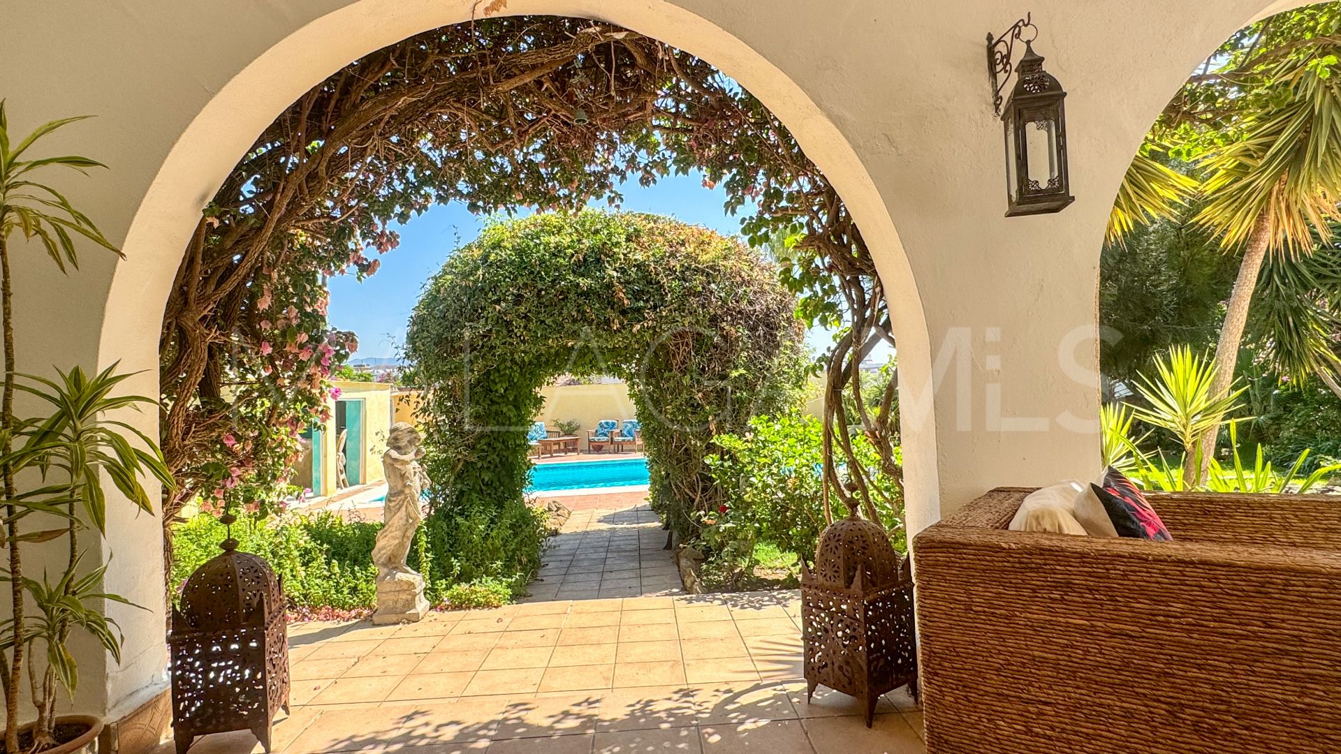 Villa for sale in Valle Romano