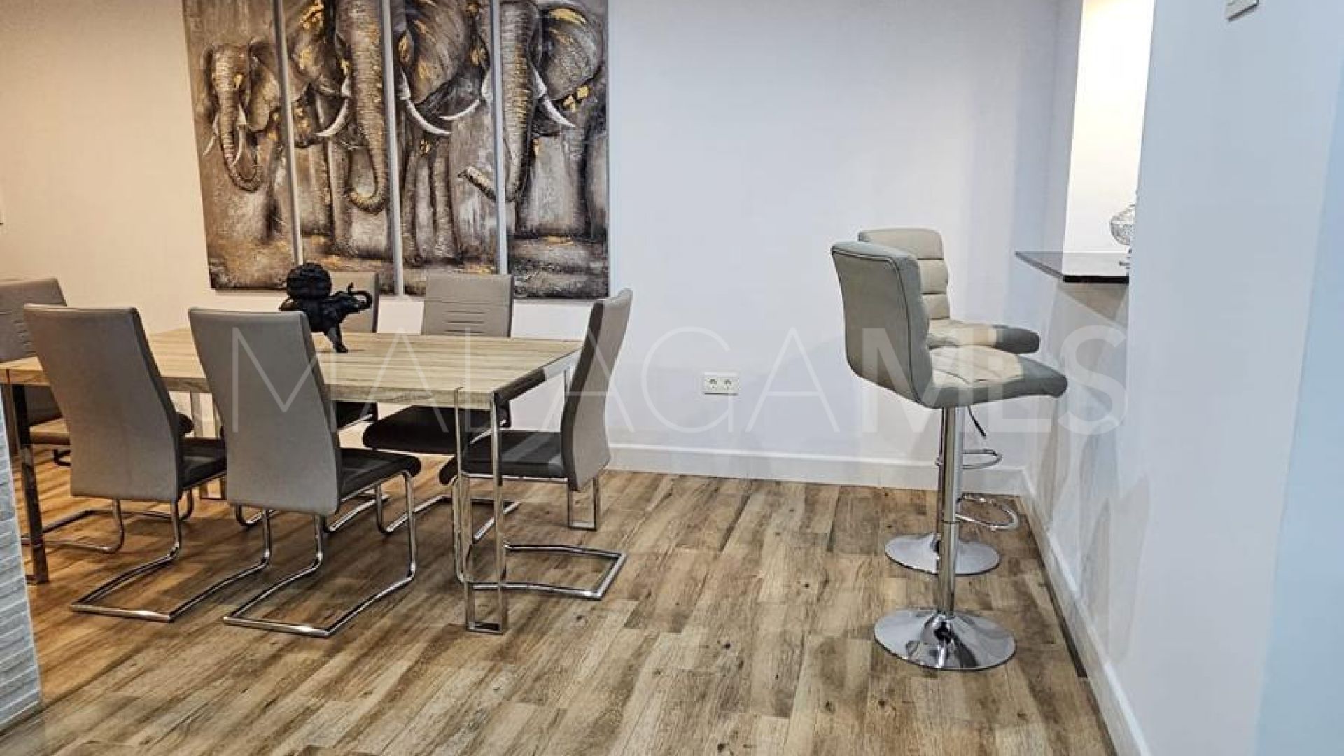 Radhus for sale in Coin Centro