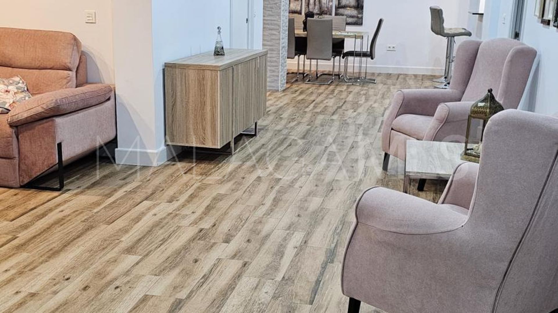 Radhus for sale in Coin Centro