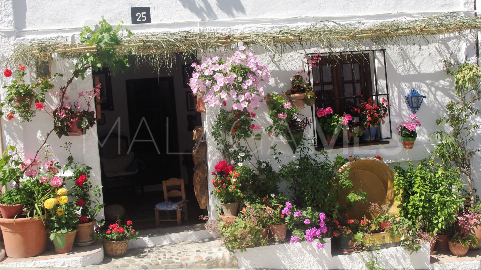 Radhus for sale in Coin Centro