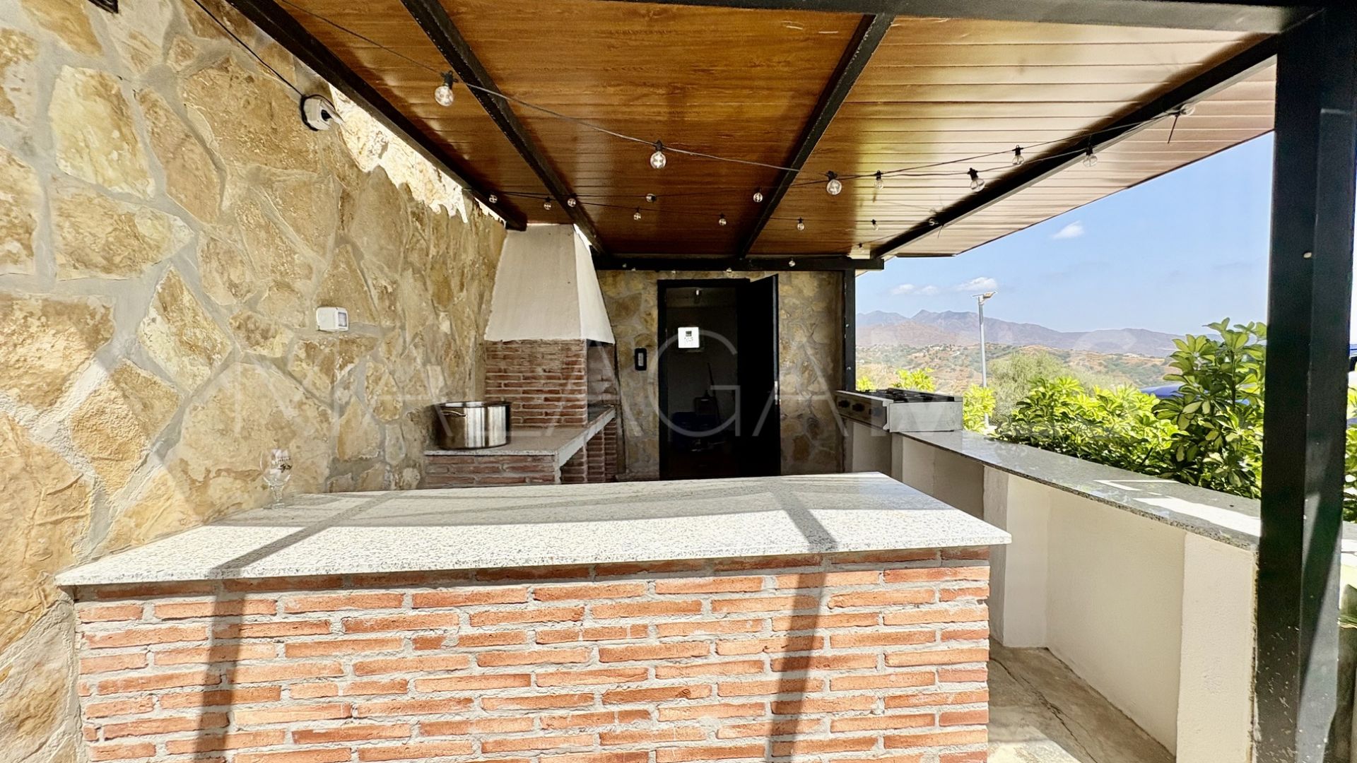Finca for sale in Cala de Mijas