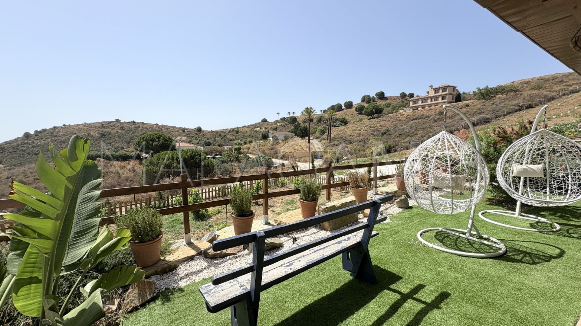 Finca for sale in Cala de Mijas