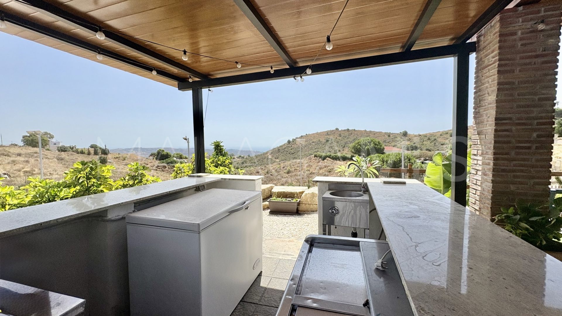 Finca for sale in Cala de Mijas