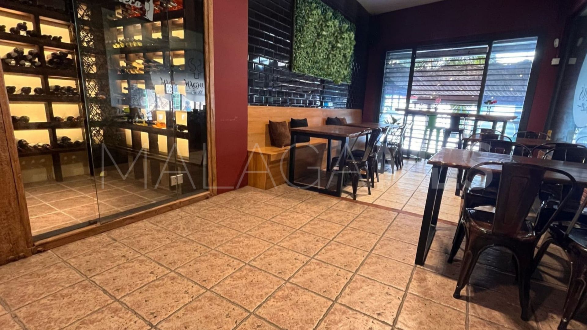 Buy bar in Benalmadena Centro