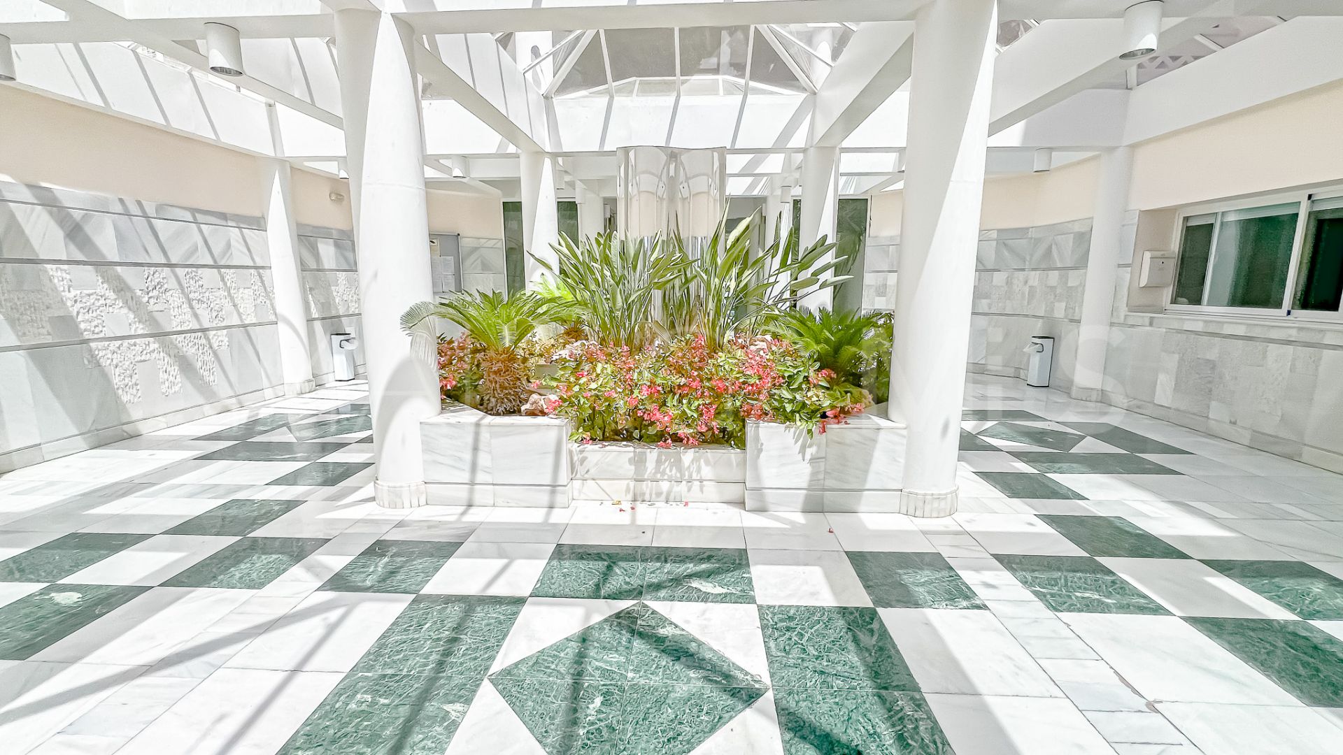 Duplex for sale in San Pedro de Alcantara