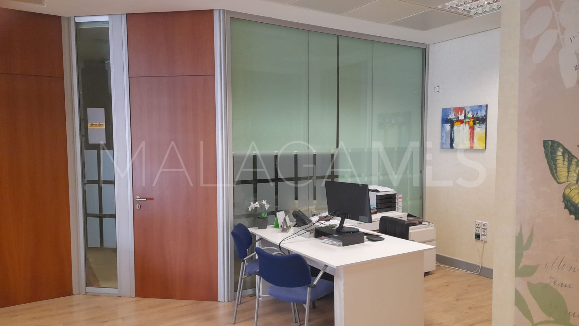 Office units for sale in Coin