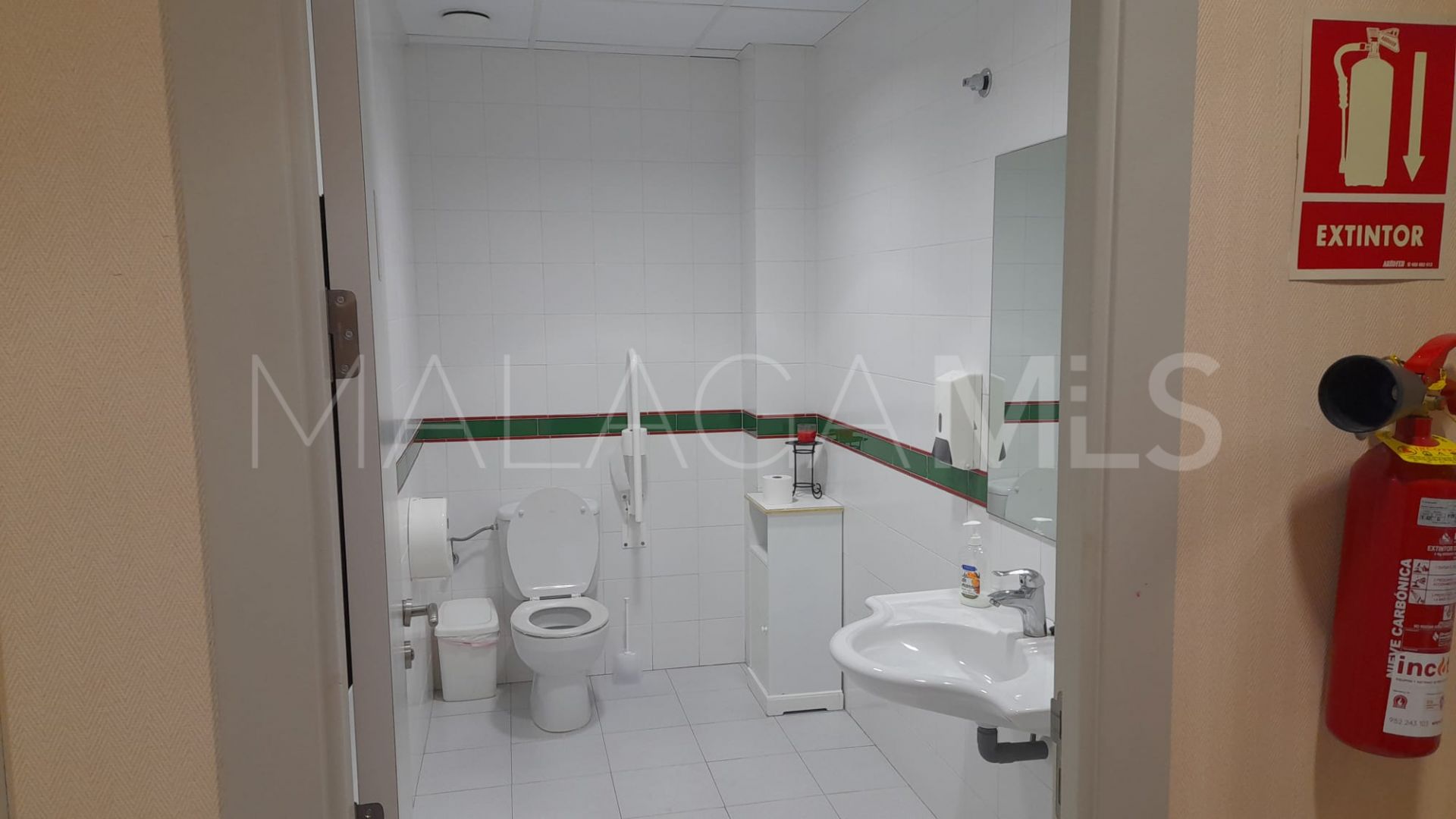 Office units for sale in Coin