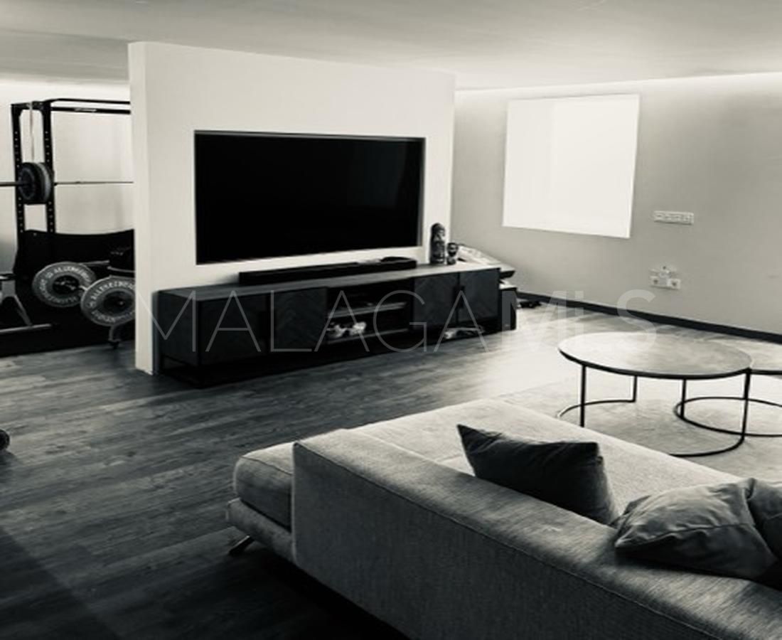 Villa for sale in Marbella City
