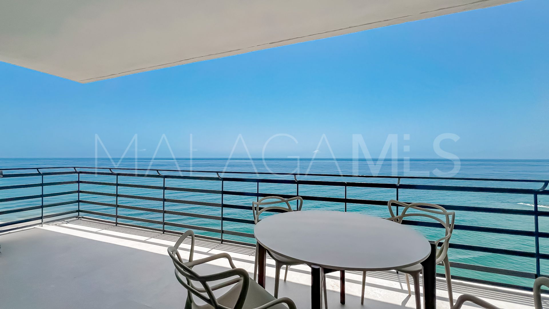 Appartement for sale in Playa Bajadilla - Puertos