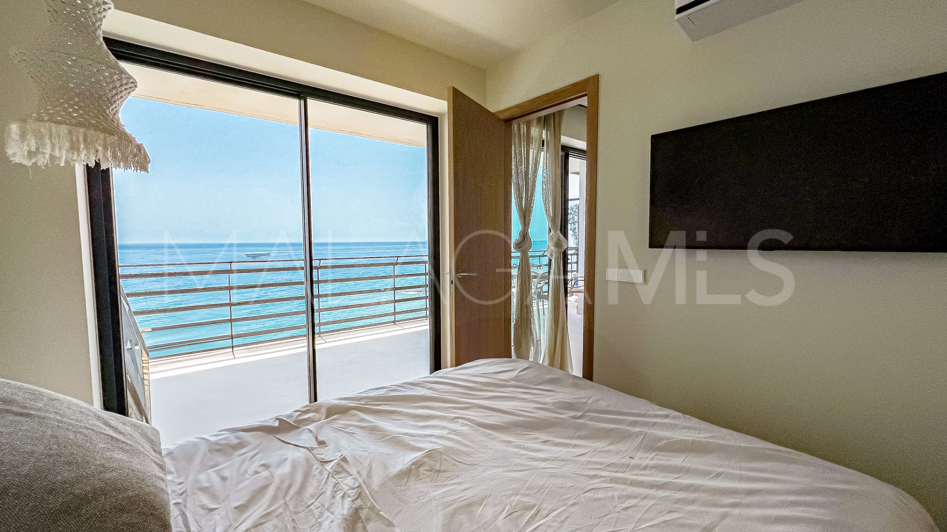 Appartement for sale in Playa Bajadilla - Puertos