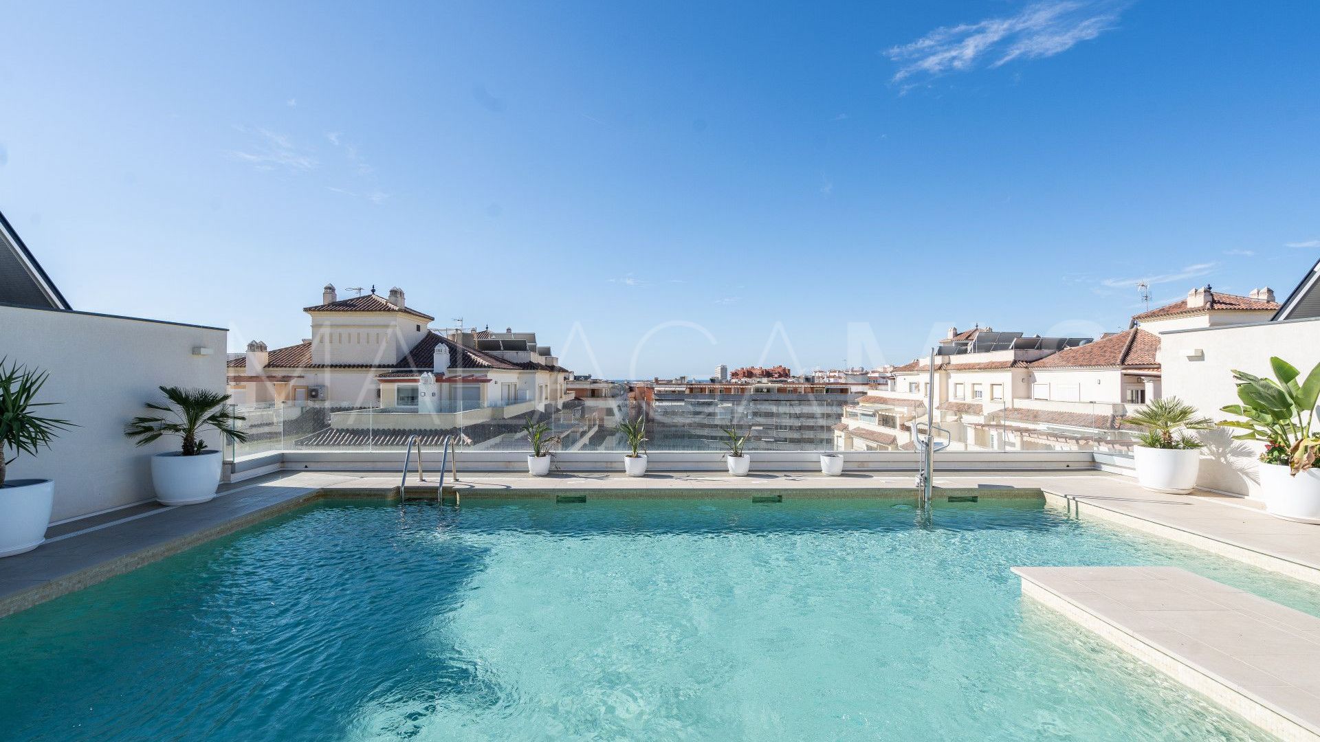 3 bedrooms apartment in Estepona Town for sale