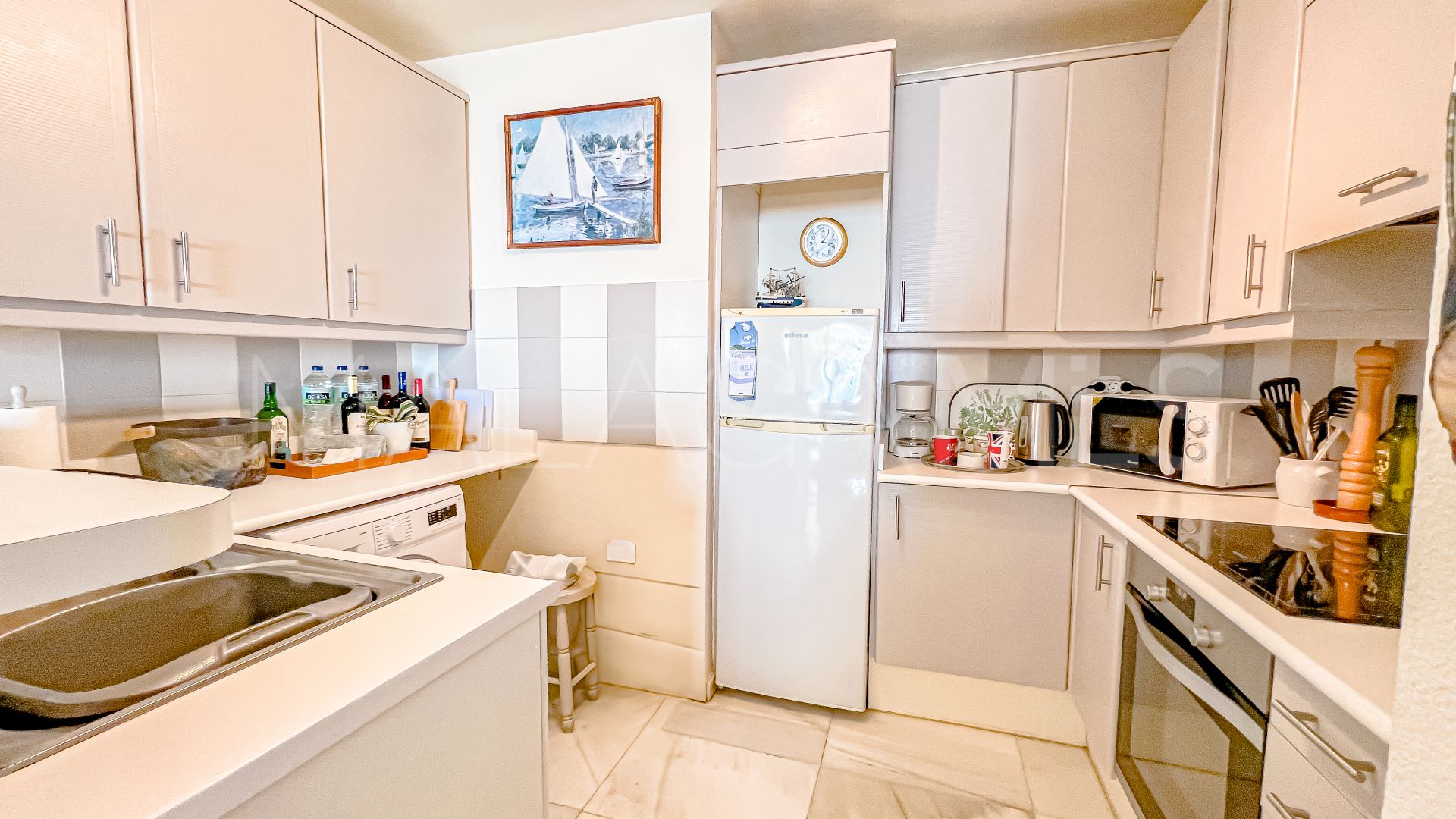 Lägenhet for sale in Estepona Stad