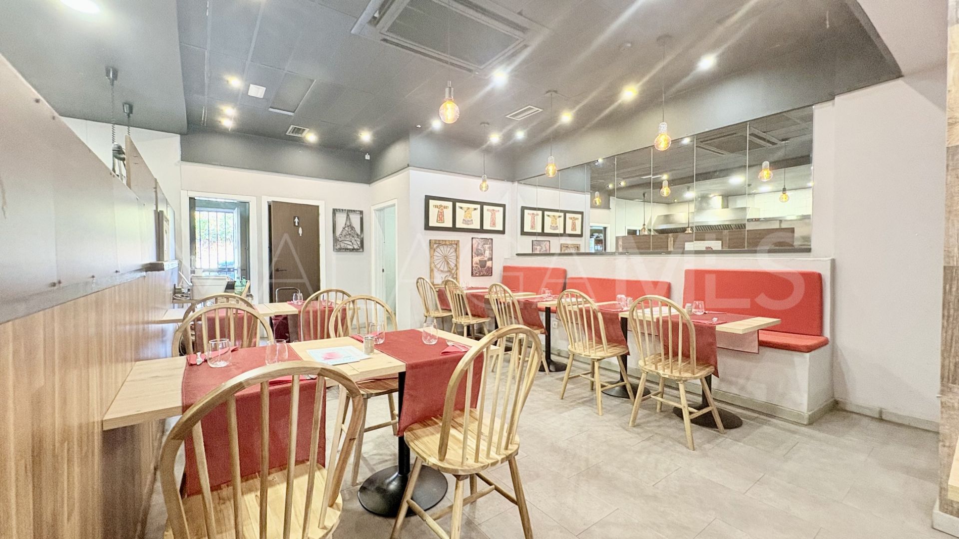 Restaurant for sale in Cala de Mijas