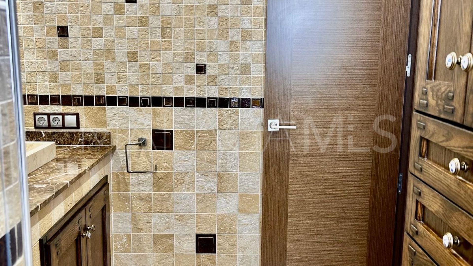 Wohnung for sale in Istan
