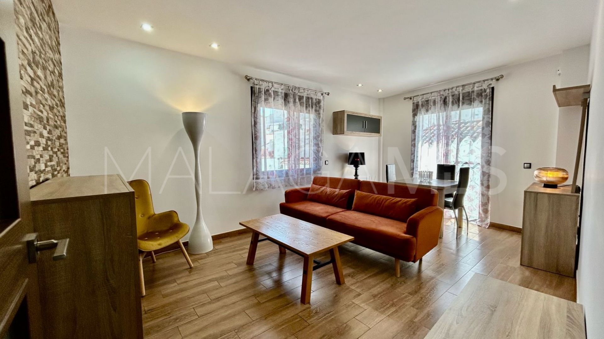 Wohnung for sale in Istan