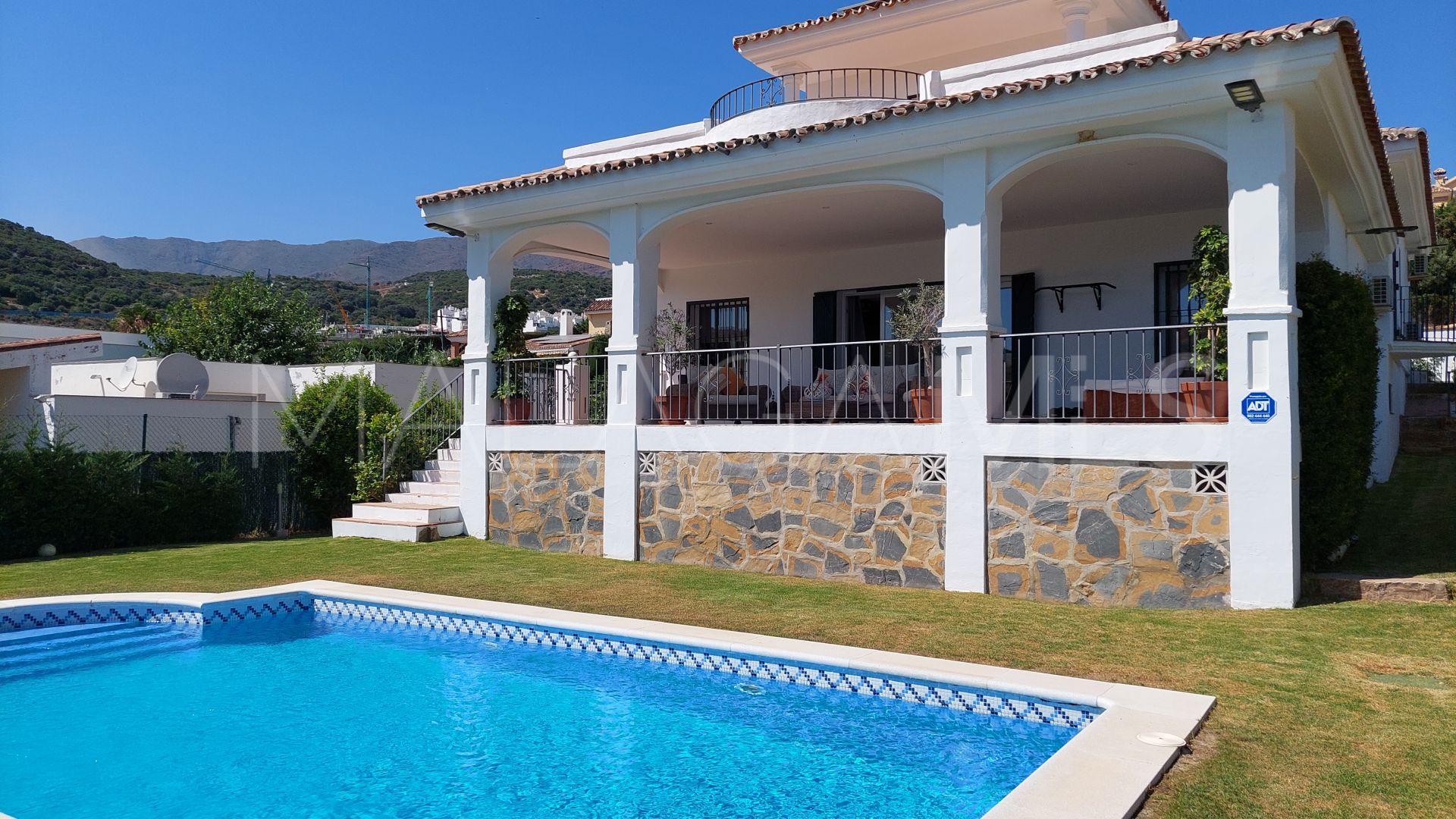 Villa for sale in Valle Romano