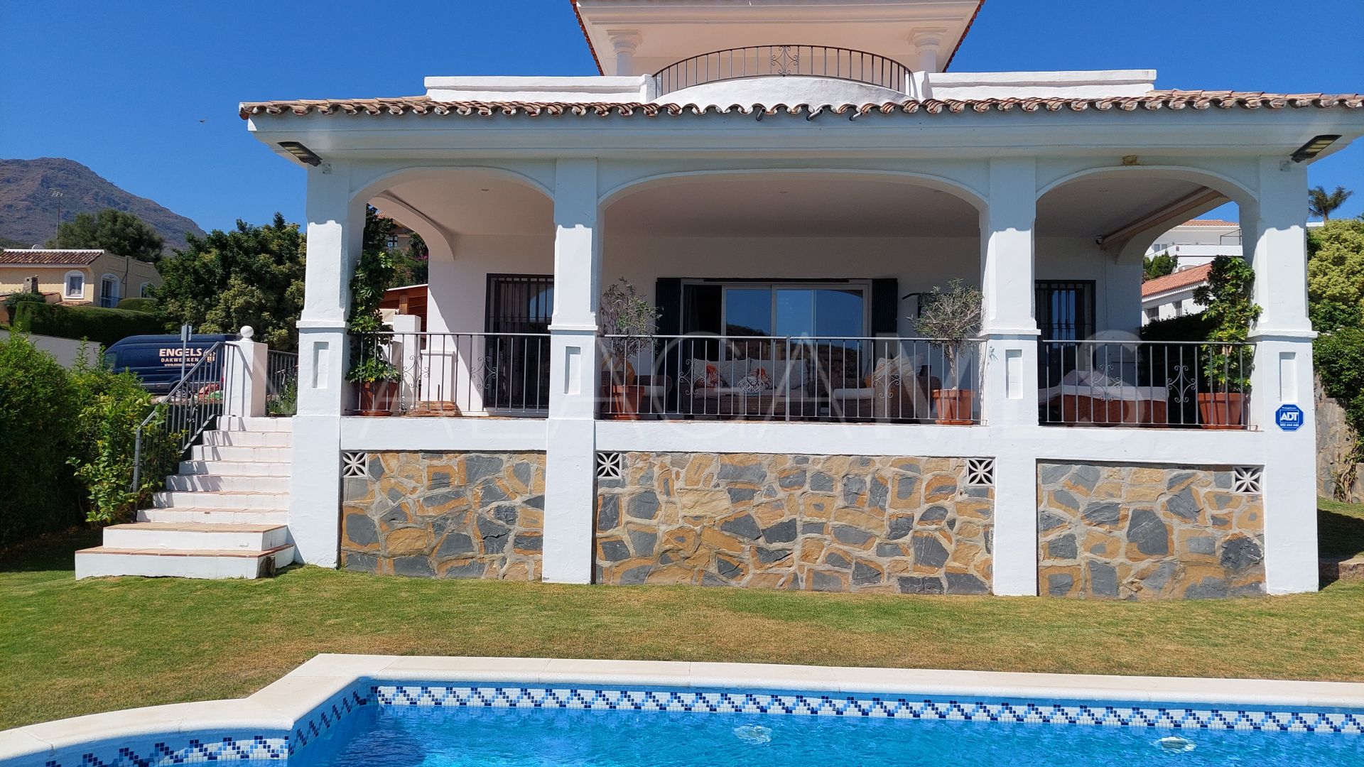 Villa for sale in Valle Romano