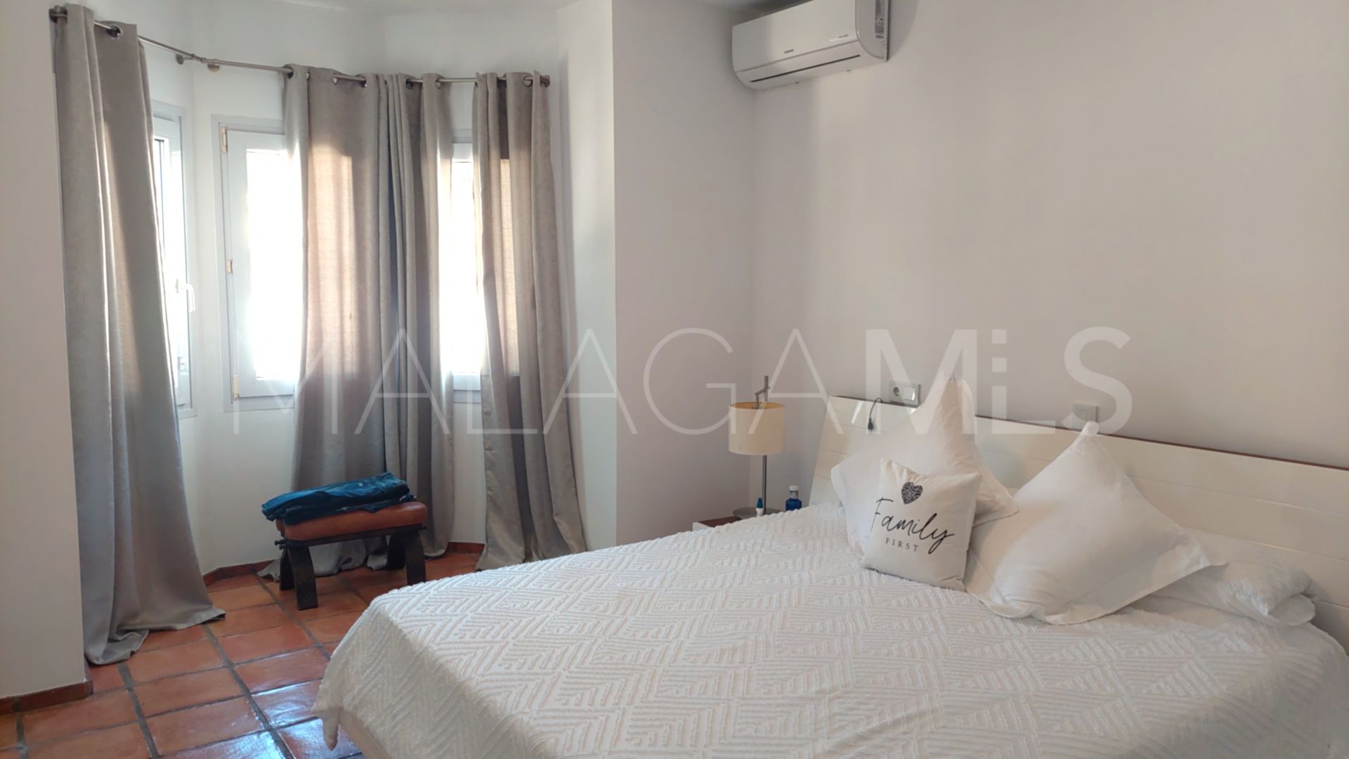 Villa for sale in Valle Romano