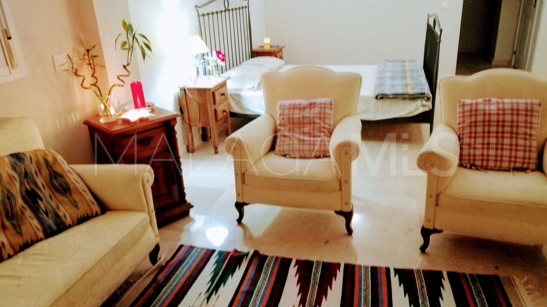 Cortijo for sale in Coin with 6 bedrooms