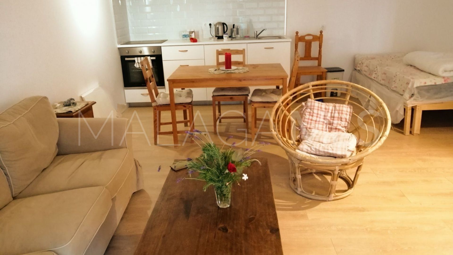 Cortijo for sale in Coin with 6 bedrooms