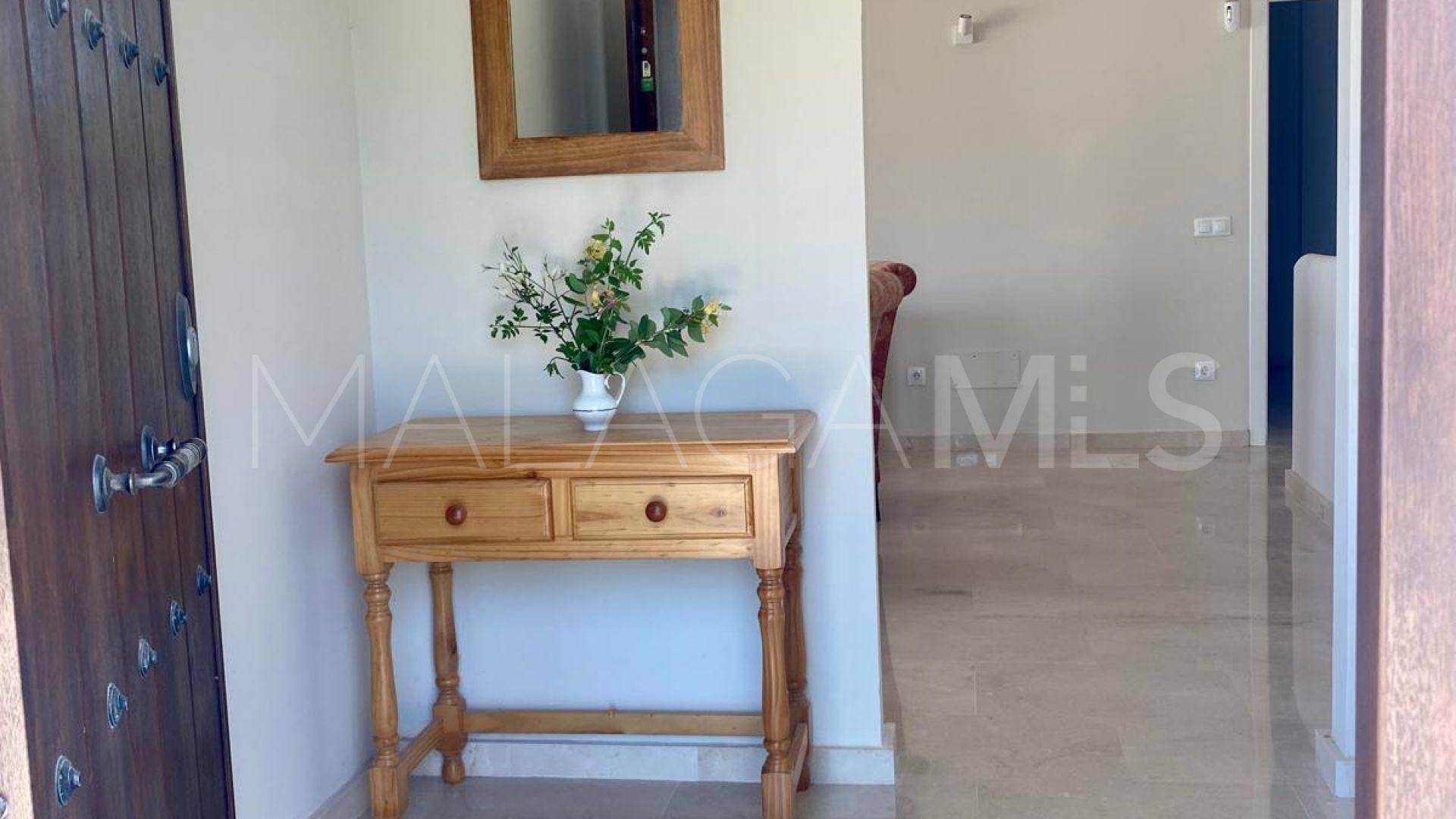 Cortijo for sale in Coin with 6 bedrooms
