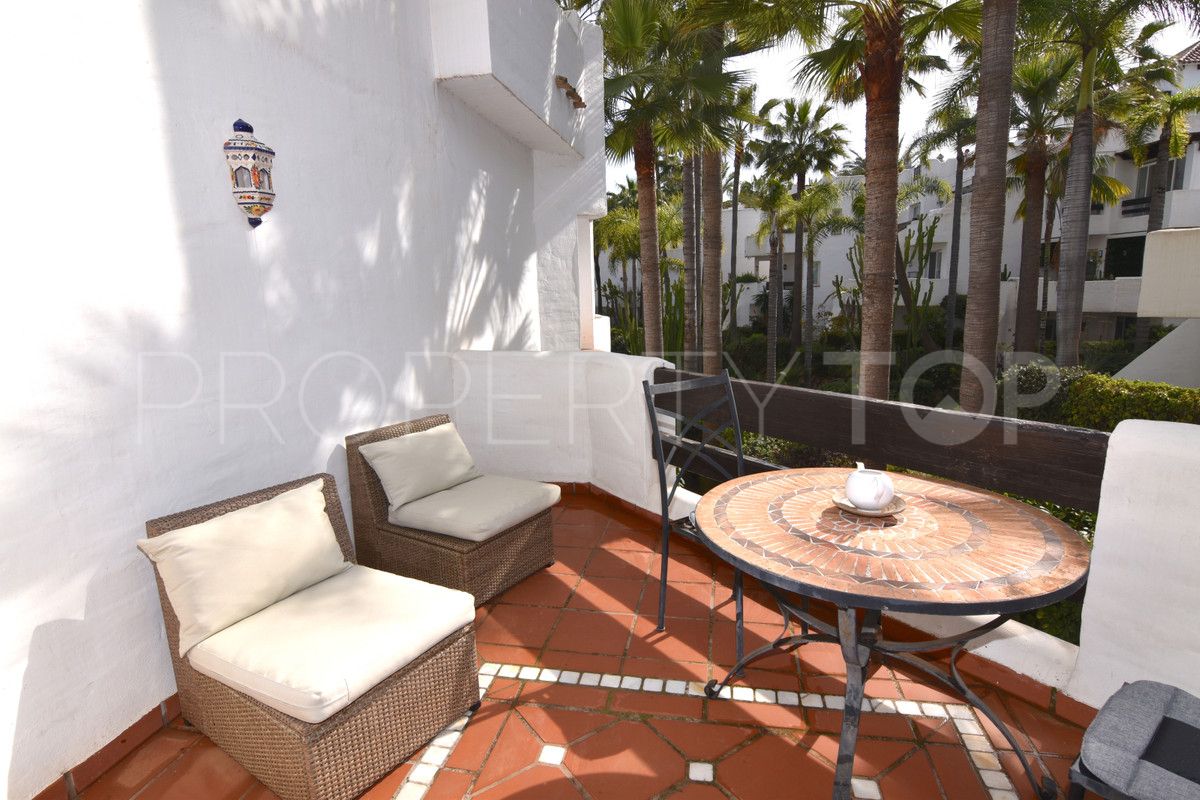 Apartment for sale in Marbella - Puerto Banus with 2 bedrooms