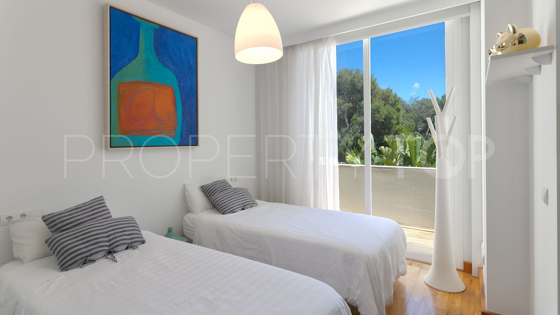Buy Cala Tarida town house with 3 bedrooms