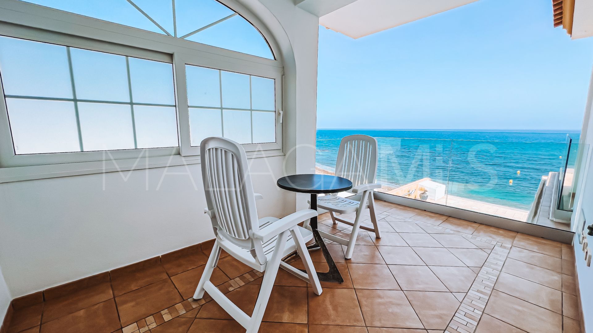 Villa for sale in Cala de Mijas with 5 bedrooms