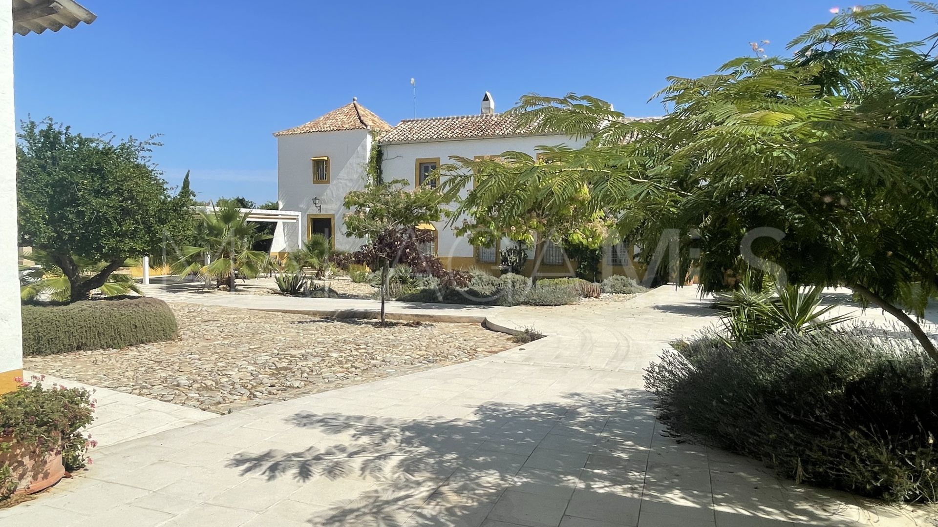 Cortijo with 8 bedrooms for sale in Antequera