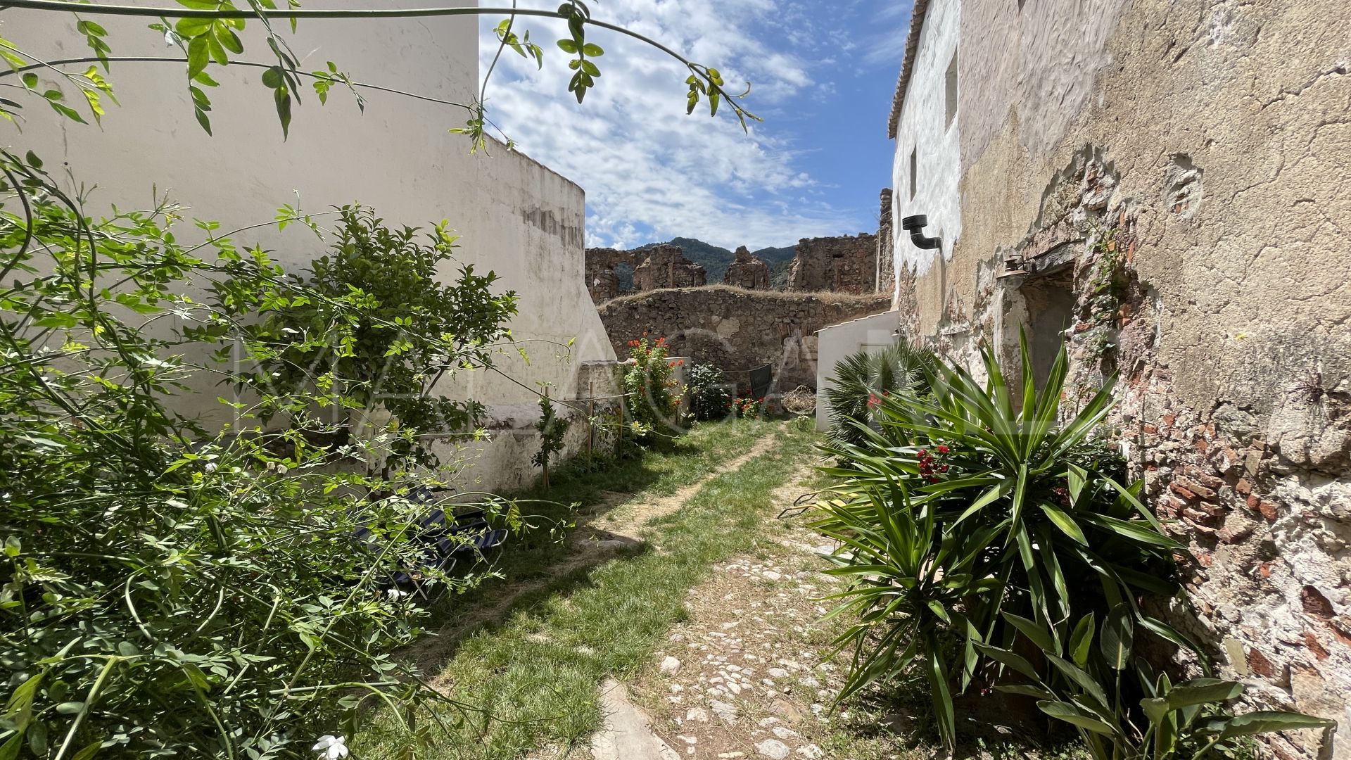 Haus for sale in El Burgo