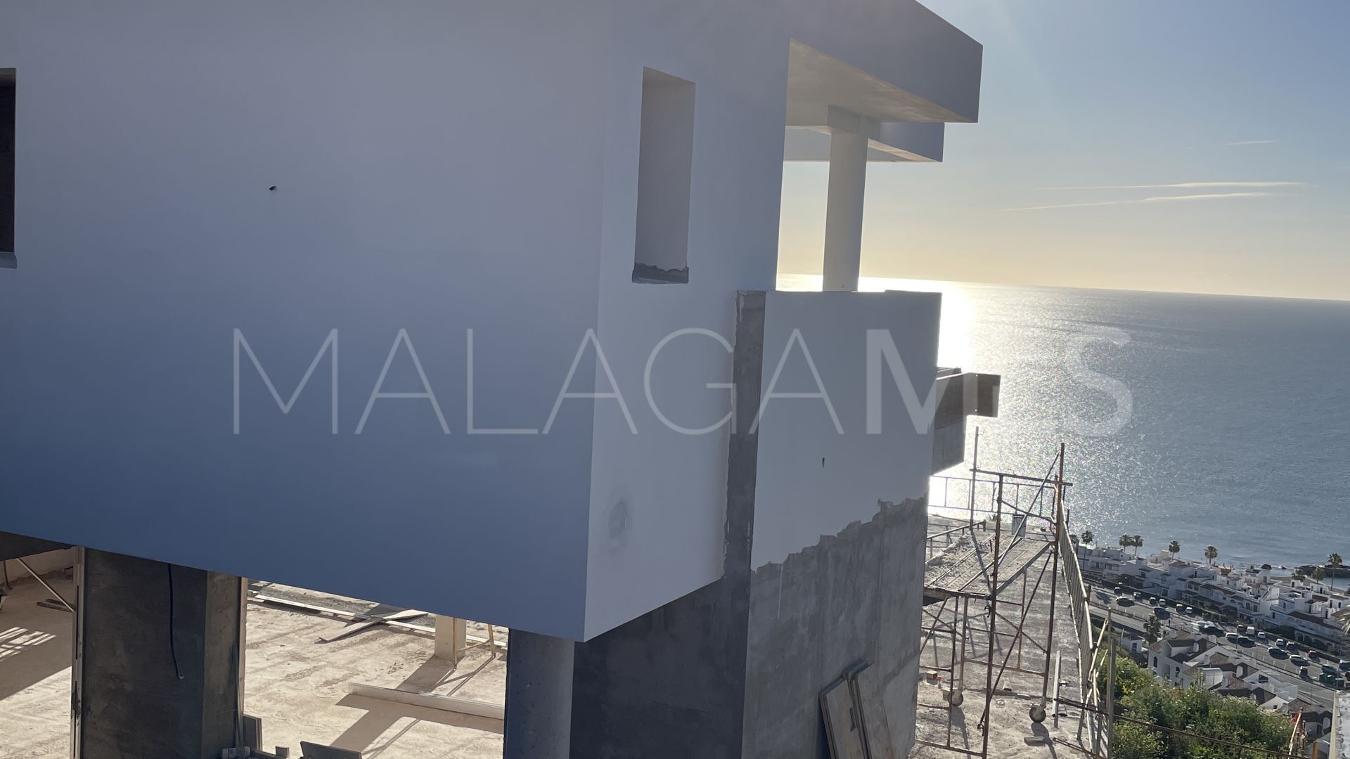 Buy villa in La Paloma de 5 bedrooms