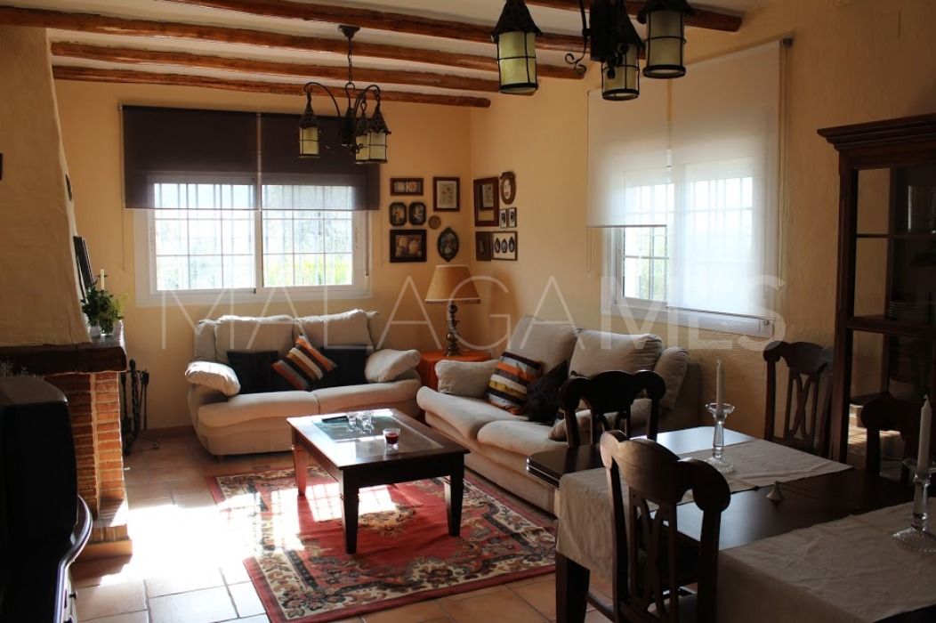 Villa with 4 bedrooms for sale in Villanueva de la Concepción