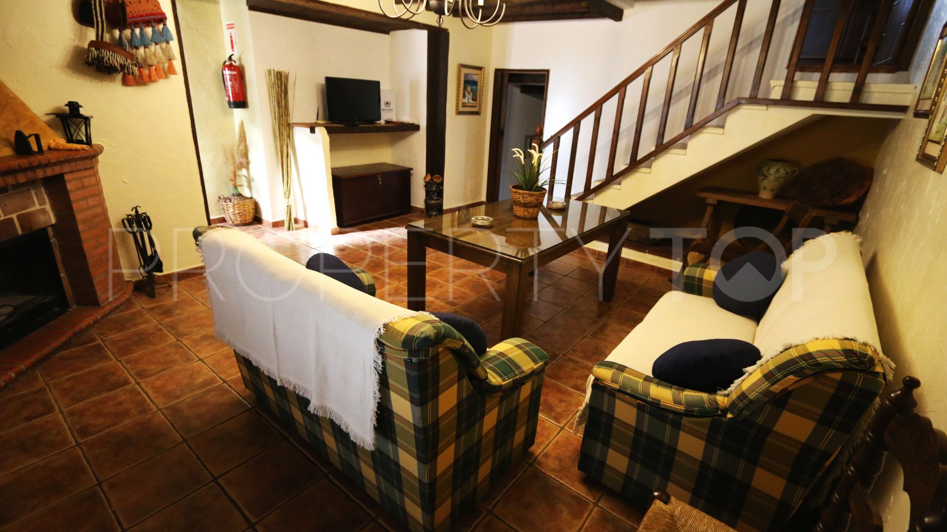 Cortijo en venta en Villanueva del Trabuco con 9 dormitorios