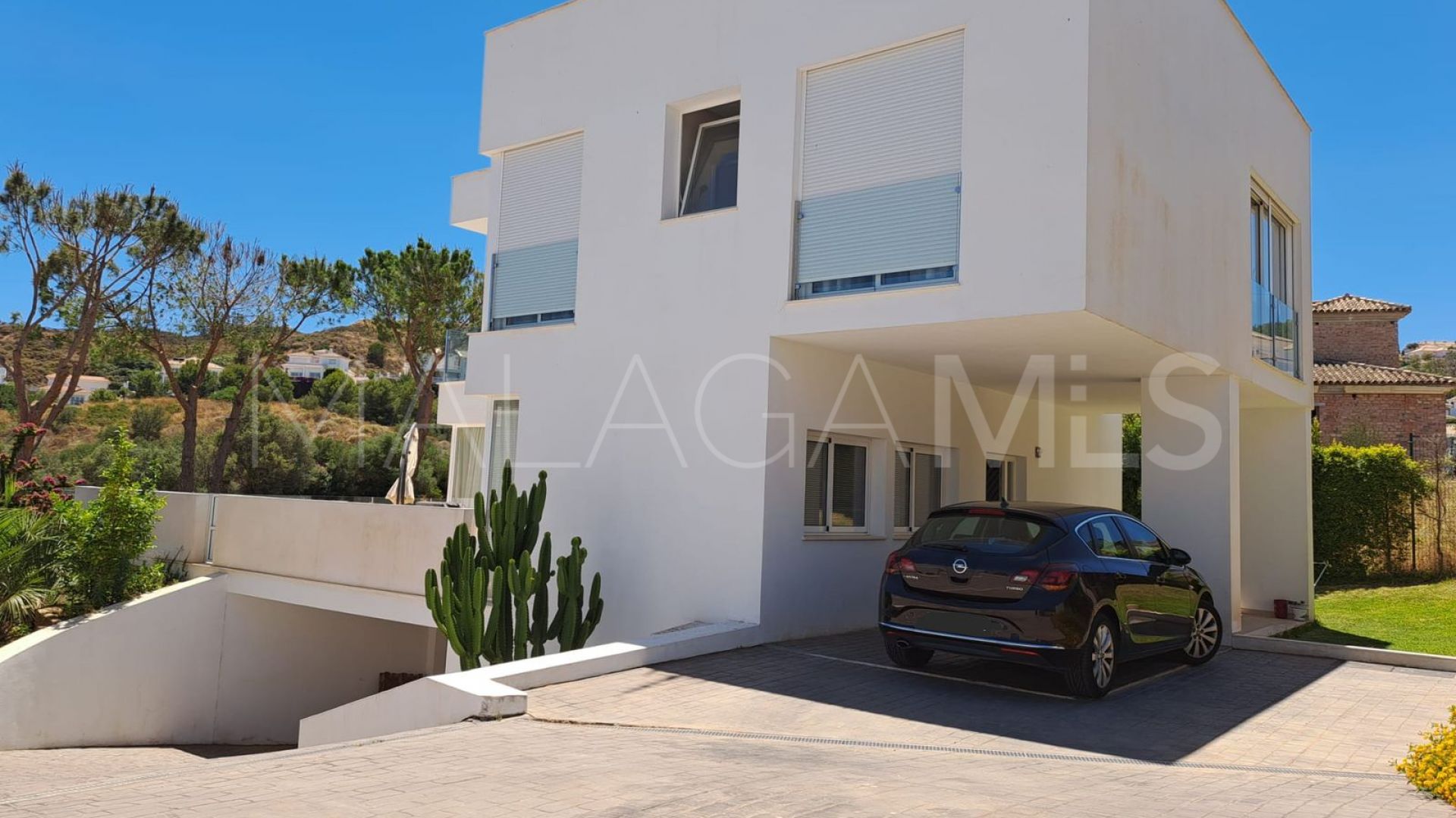 For sale La Cala Golf Resort villa with 4 bedrooms