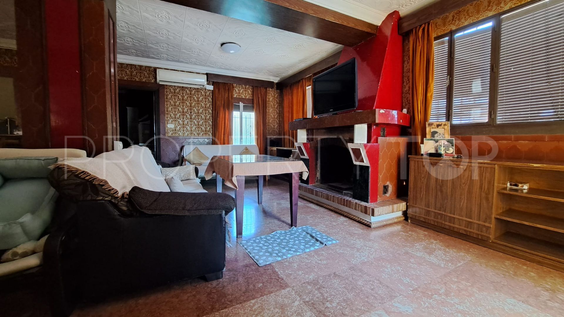 Comprar casa de campo en Antequera con 5 dormitorios