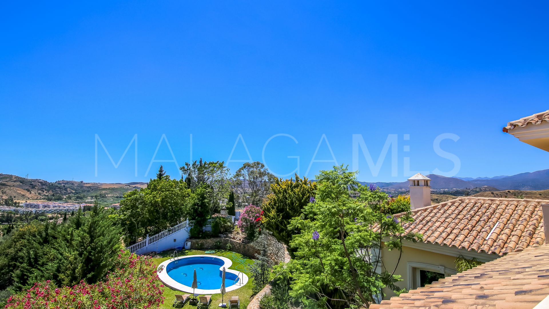 Villa for sale in Mijas Golf