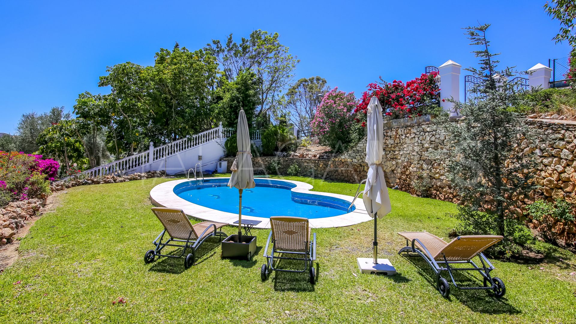 Villa for sale in Mijas Golf