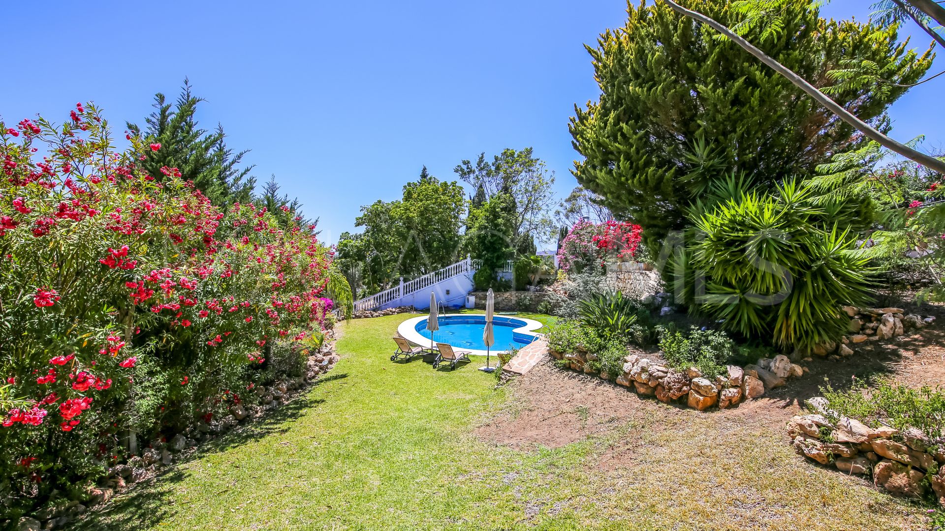 Villa for sale in Mijas Golf