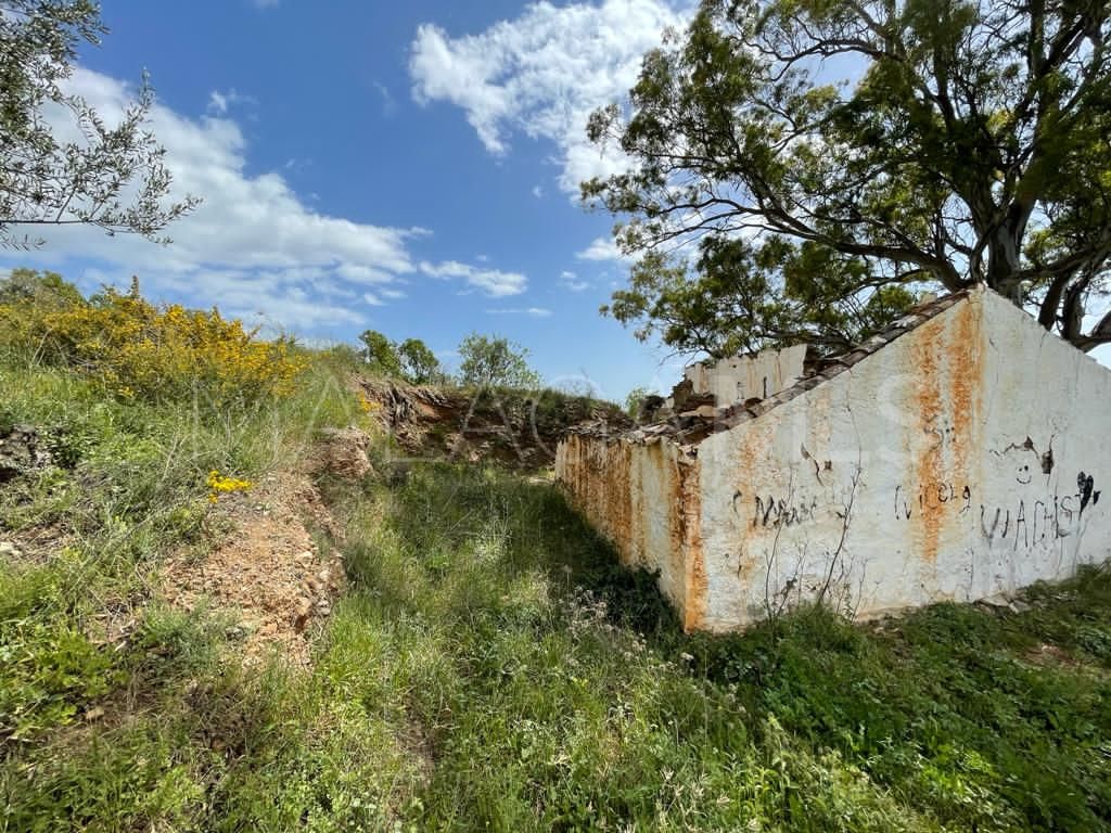 Plot for sale in Loma del Flamenco