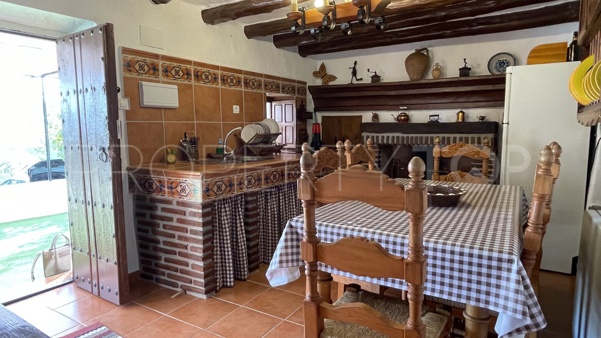 Casa de campo con 2 dormitorios a la venta en El Chorro