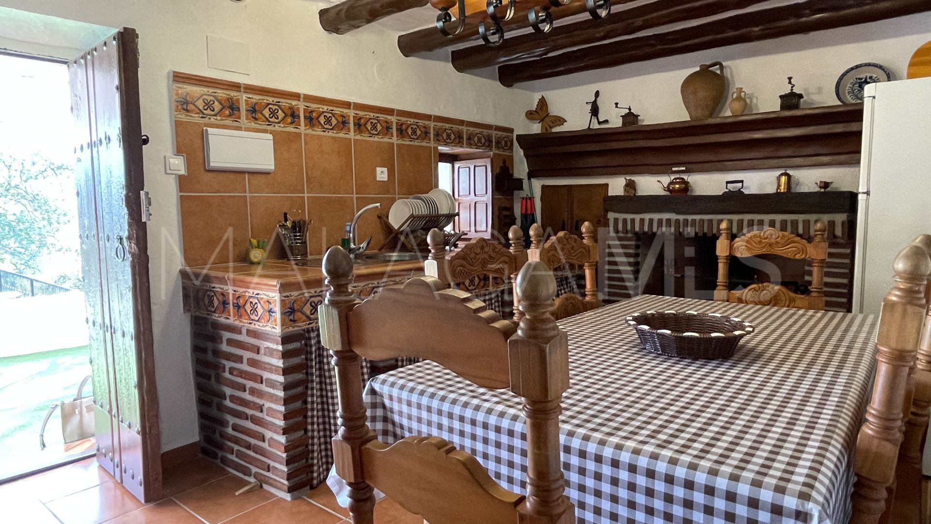For sale El Chorro country house with 2 bedrooms