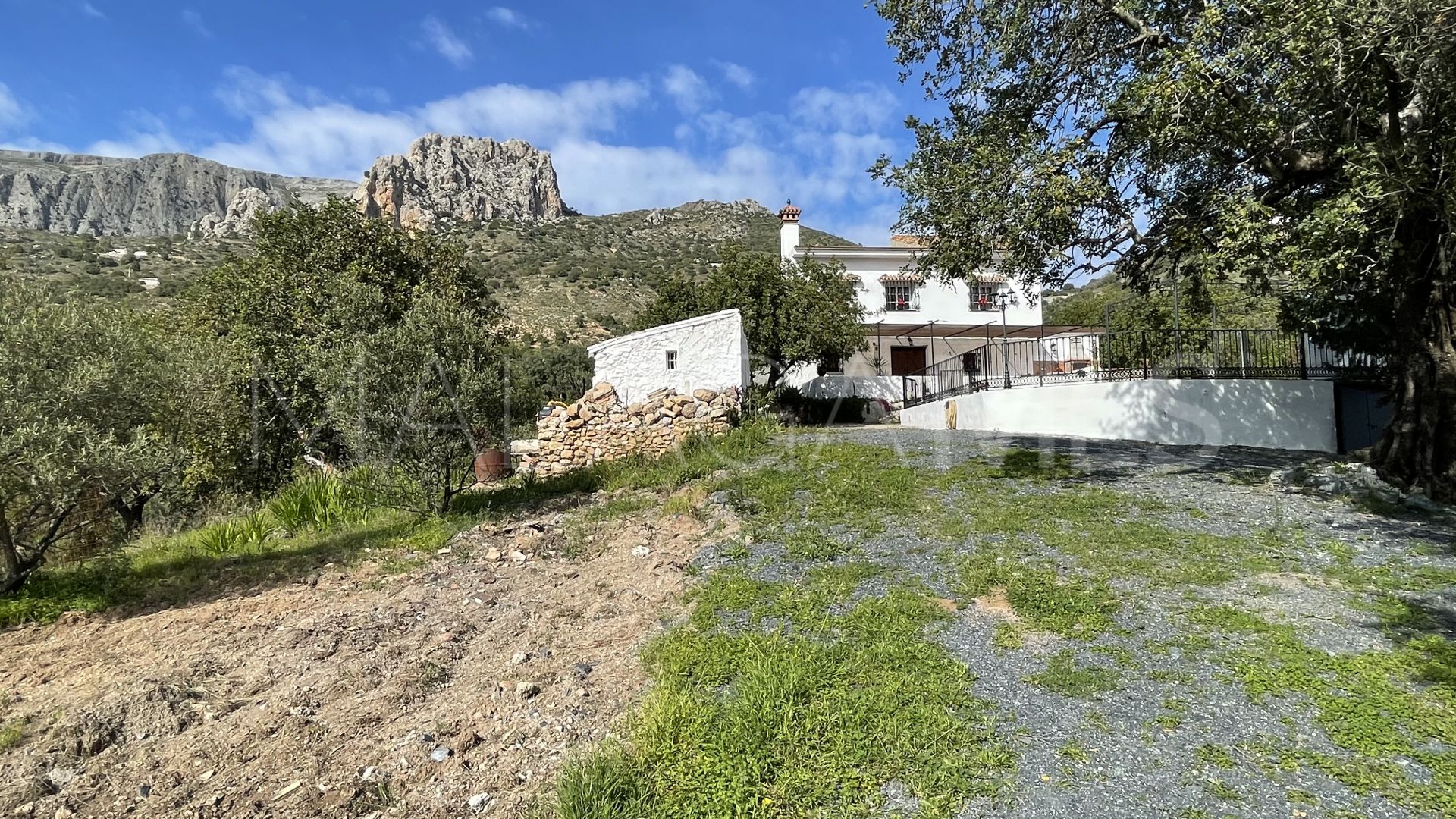 Landhaus for sale in El Chorro